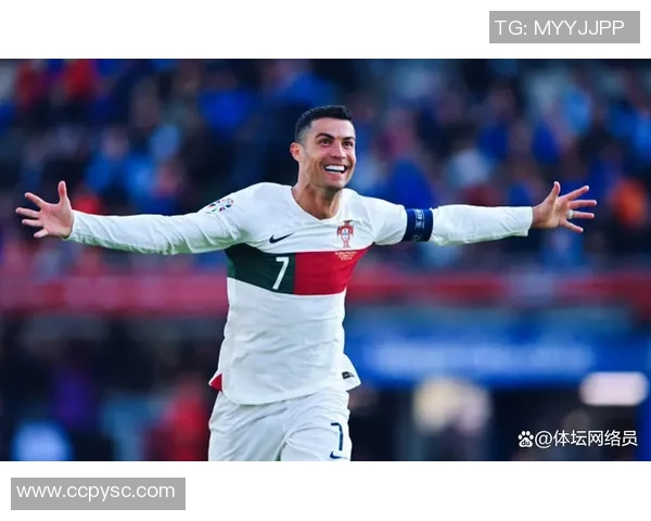 天下足球球迷心目中十大足球巨星盘点与分析